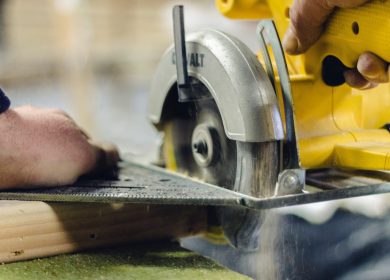 Circular saw cutting through 2X4